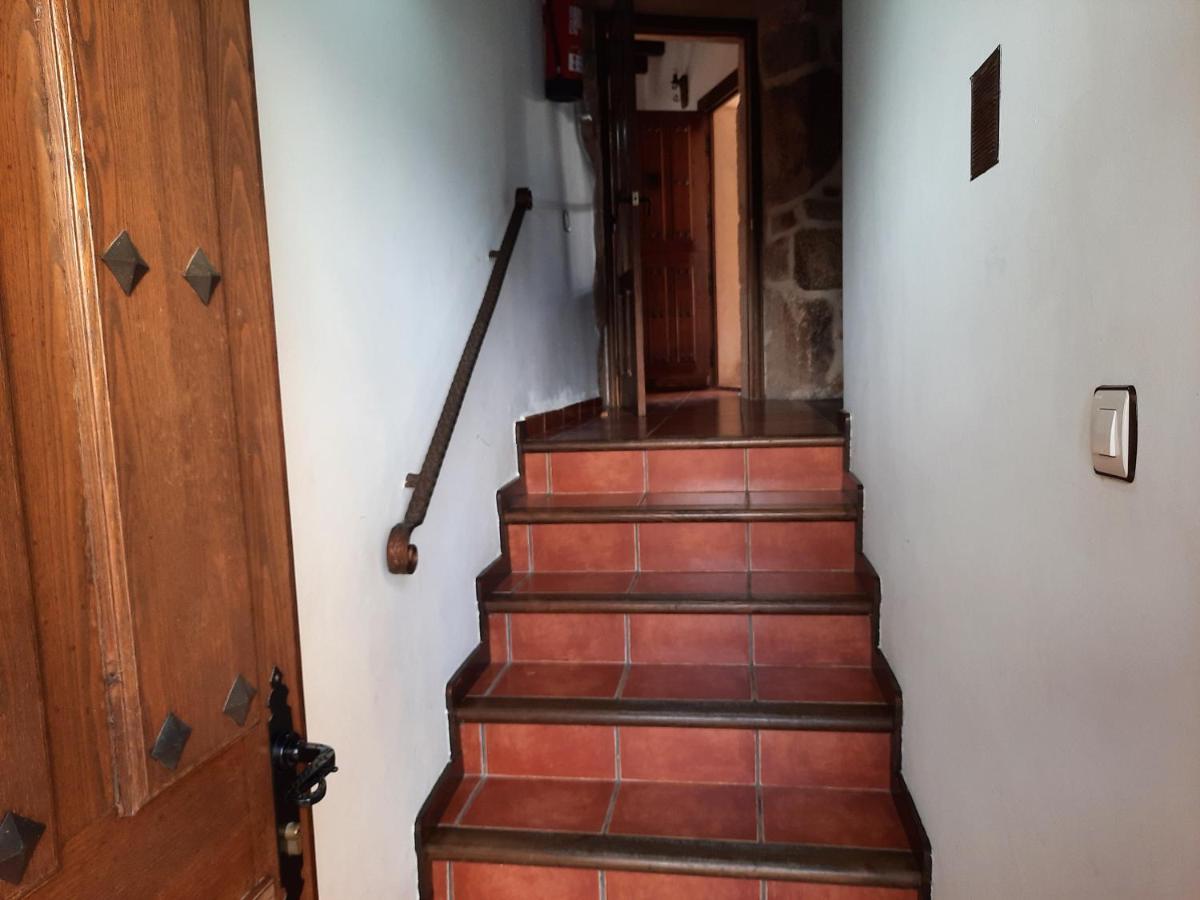 Casa Rural El Cano De Abajo อัลเดอานวยวา เดล กามิโน ภายนอก รูปภาพ