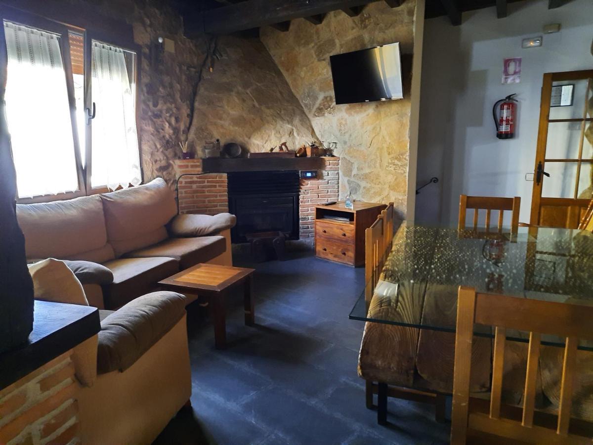 Casa Rural El Cano De Abajo อัลเดอานวยวา เดล กามิโน ภายนอก รูปภาพ