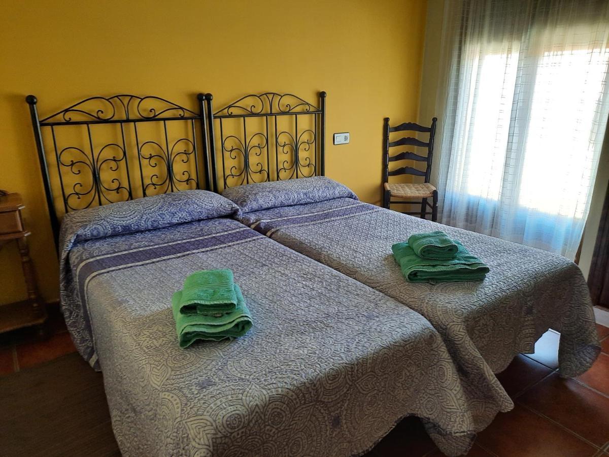 Casa Rural El Cano De Abajo อัลเดอานวยวา เดล กามิโน ภายนอก รูปภาพ